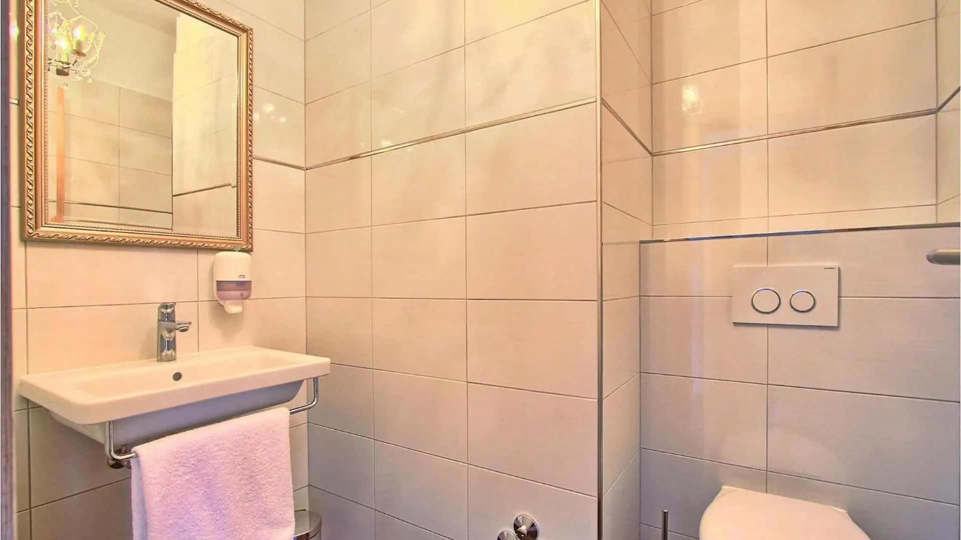Villa Yasmine Rovinj 0*,  Kroatien